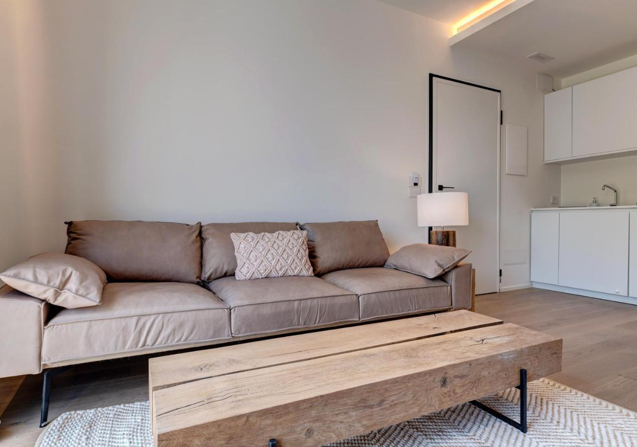 Arveskida Suite Apartment Кальярі Екстер'єр фото