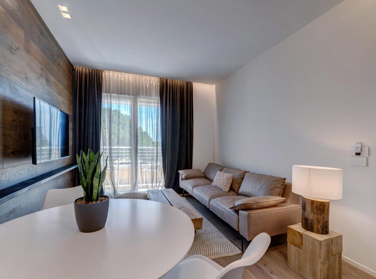 Arveskida Suite Apartment Кальярі Екстер'єр фото