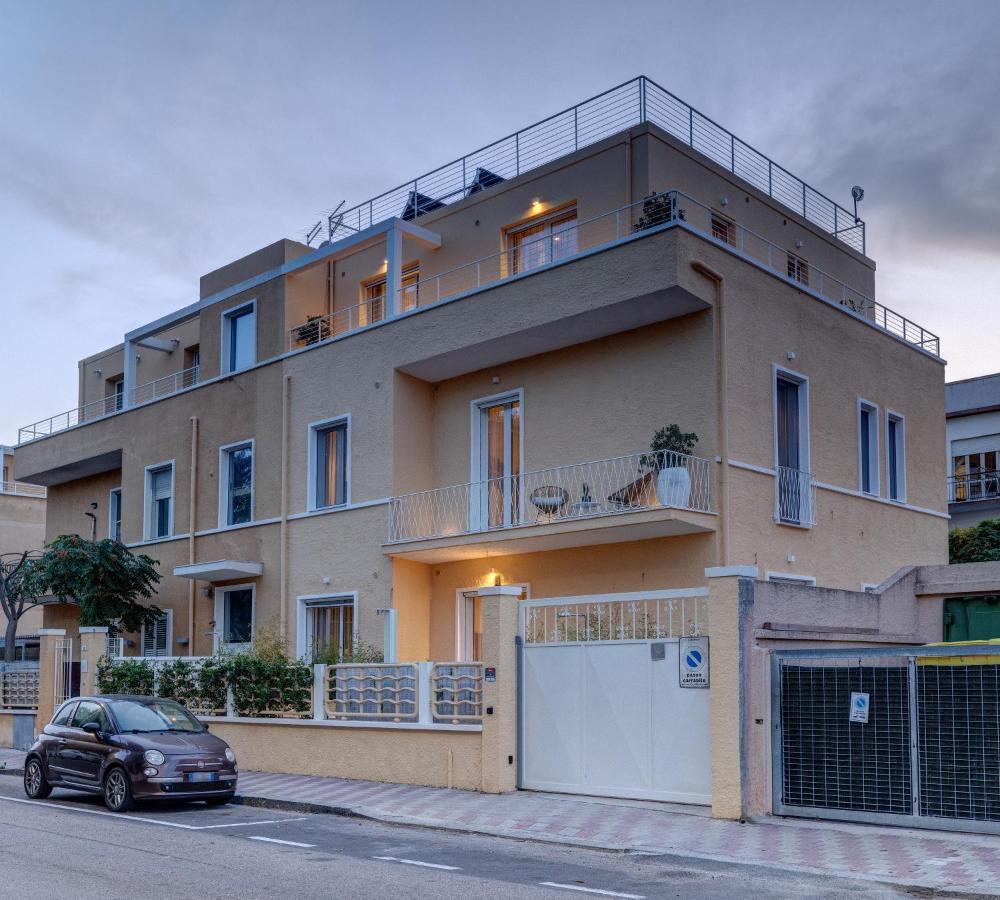 Arveskida Suite Apartment Кальярі Екстер'єр фото